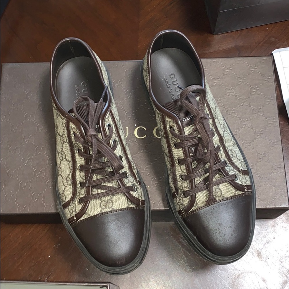 AUTHENTIC GUCCI MEN SNEAKERS GG Supreme Sneakers
